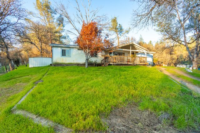 14361 Holiday Way, Bella Vista, CA 96008