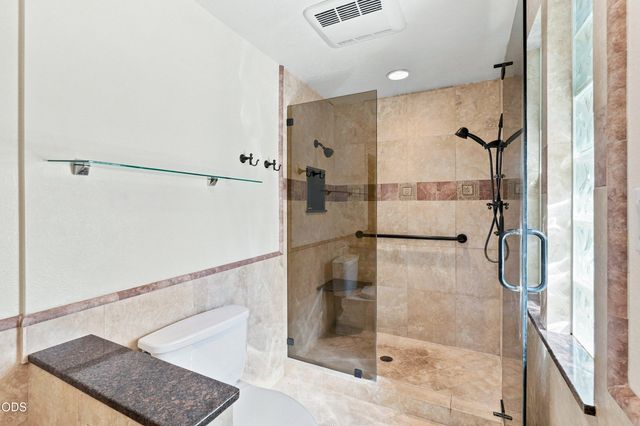 1426 Saint Andrew Way, Medford, OR 97504