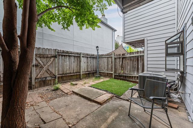 5917 Fairdale Lane 6, Houston, TX 77057