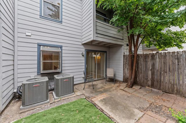 5917 Fairdale Lane 6, Houston, TX 77057