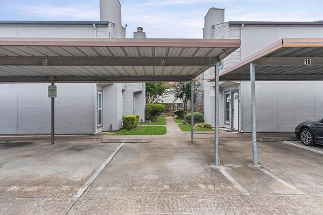 5917 Fairdale Lane 6, Houston, TX 77057