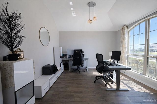 5112 Escondido Pass, Mcallen, TX 78504