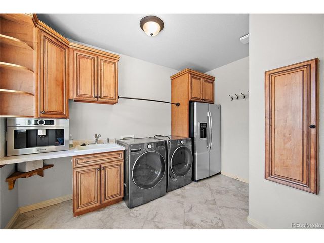 4961 High Forest Rd, Colorado Springs, CO 80908