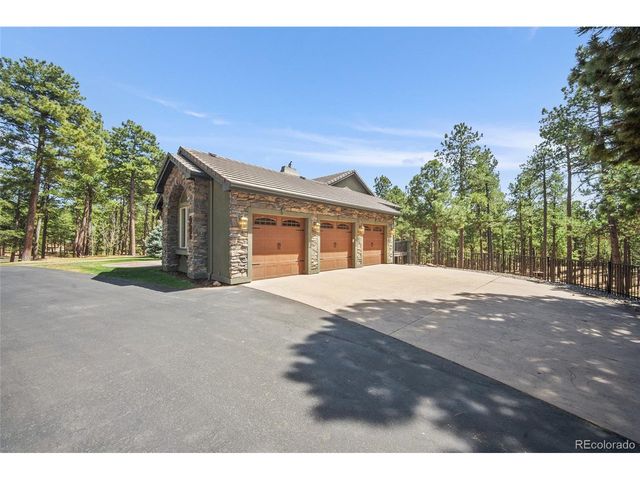 4961 High Forest Rd, Colorado Springs, CO 80908