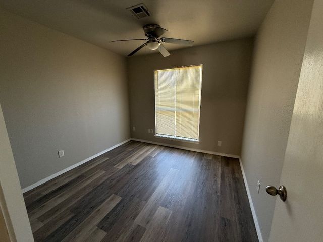 5305 E 32nd Place B, Tulsa, OK 74135