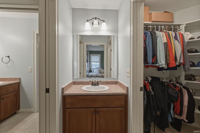 10208 Kilkea Place, Fort Wayne, IN 46835