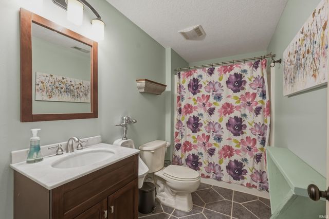 10208 Kilkea Place, Fort Wayne, IN 46835