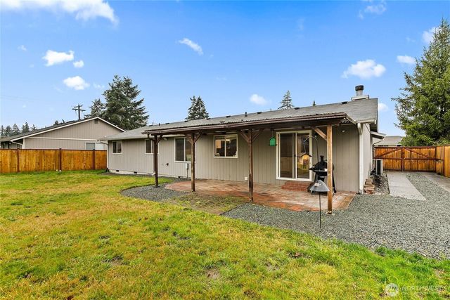 13713 2nd Avenue Ct E, Tacoma, WA 98445