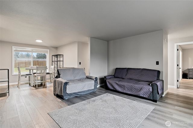 13713 2nd Avenue Ct E, Tacoma, WA 98445