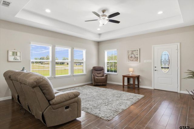 216 Private Road 8641, Canton, TX 75103