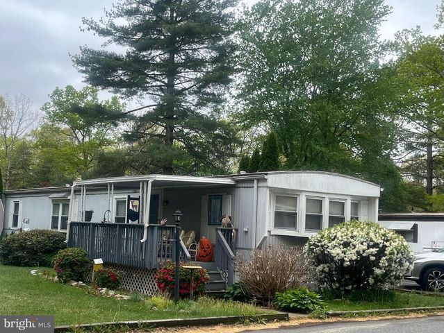 11 JAMES PLACE, Pittsgrove, NJ 08318