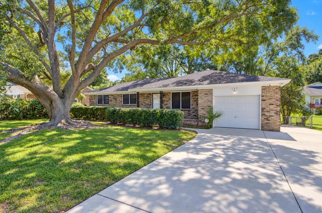 127 Clay Street, Goose Creek, SC 29445