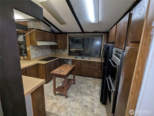 4421 36th Court SE, Lacey, WA 98503