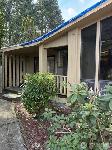 4421 36th Court SE, Lacey, WA 98503