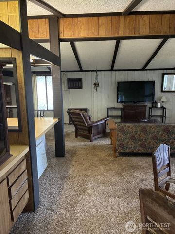 4421 36th Court SE, Lacey, WA 98503