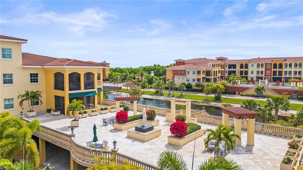 21490 Strada Nuova CIR # 402, Estero, FL 33928