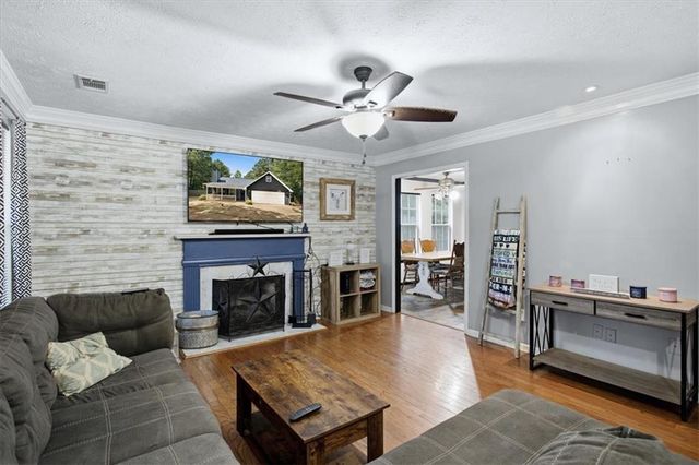 75 Saratoga Way, Covington, GA 30016