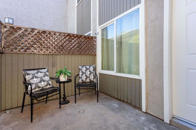 6333 College Grove Way 6102, San Diego, CA 92115