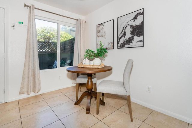 6333 College Grove Way 6102, San Diego, CA 92115