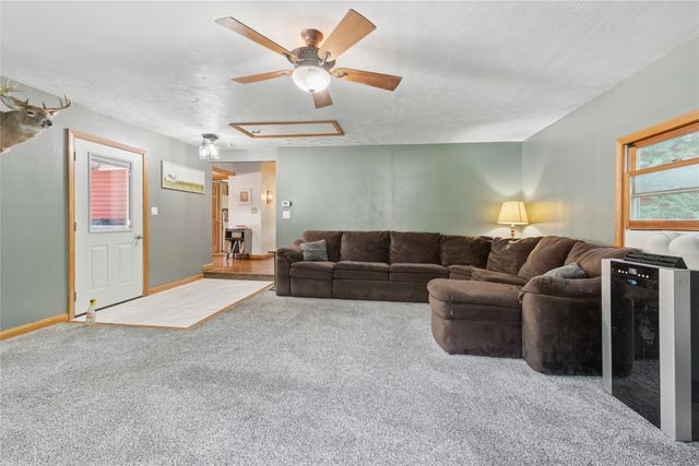 935 VILLA SITES Avenue, Harborcreek, PA 16421