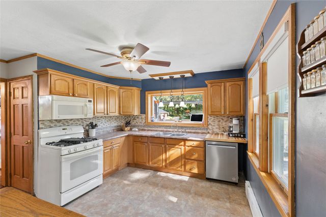 935 VILLA SITES Avenue, Harborcreek, PA 16421