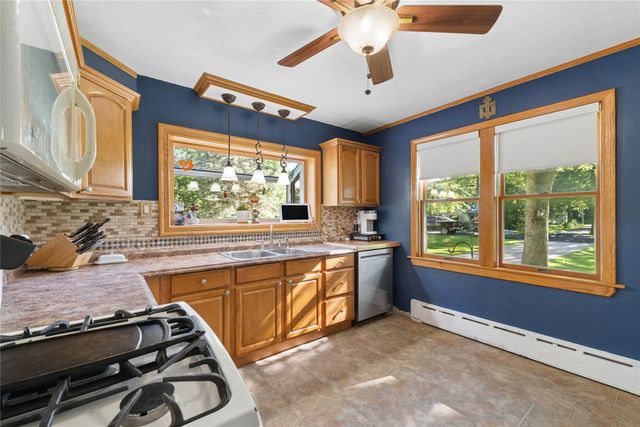 935 VILLA SITES Avenue, Harborcreek, PA 16421