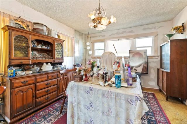 1438 W 70th, Los Angeles, CA 90047