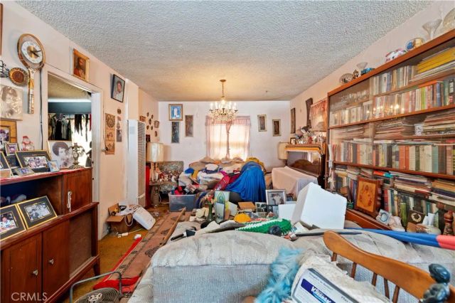 1438 W 70th, Los Angeles, CA 90047