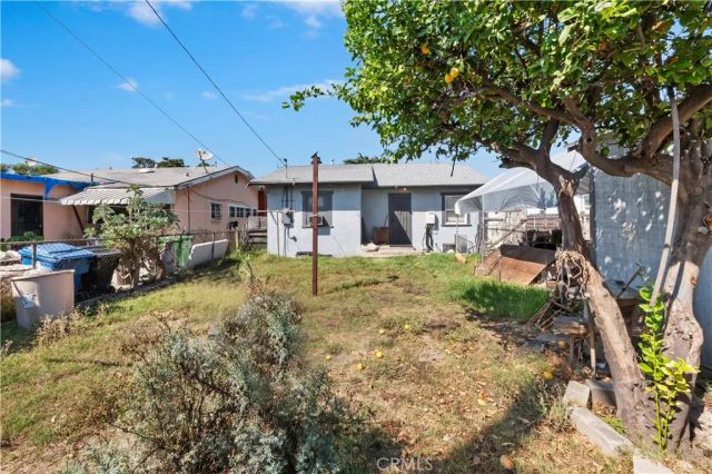 1438 W 70th, Los Angeles, CA 90047
