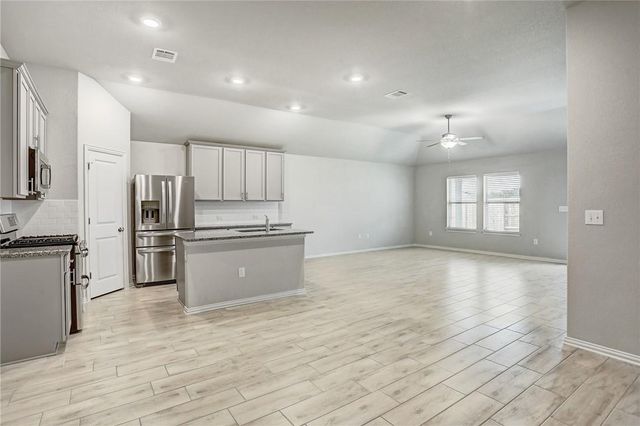 13617 Sugar Bush PATH, Manor, TX 78653