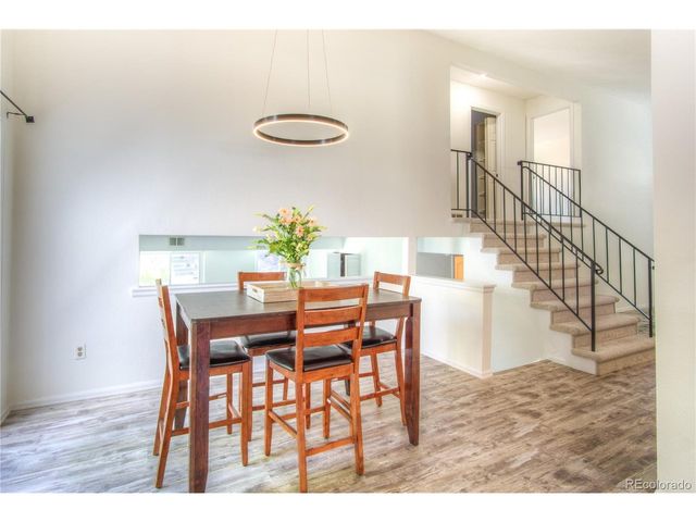 8707 W Glasgow Pl, Littleton, CO 80128