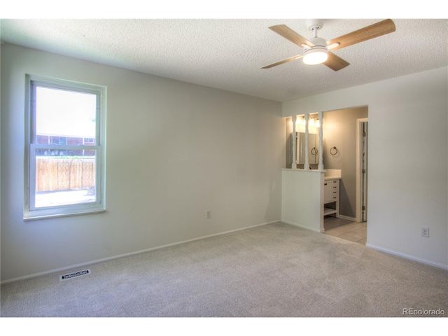 8707 W Glasgow Pl, Littleton, CO 80128