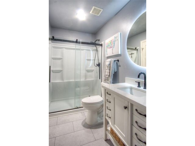 8707 W Glasgow Pl, Littleton, CO 80128