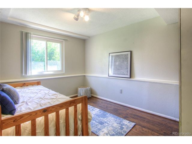 8707 W Glasgow Pl, Littleton, CO 80128