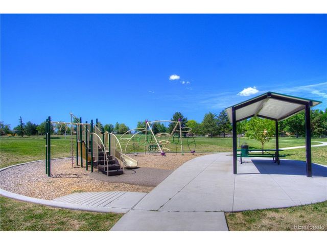 8707 W Glasgow Pl, Littleton, CO 80128
