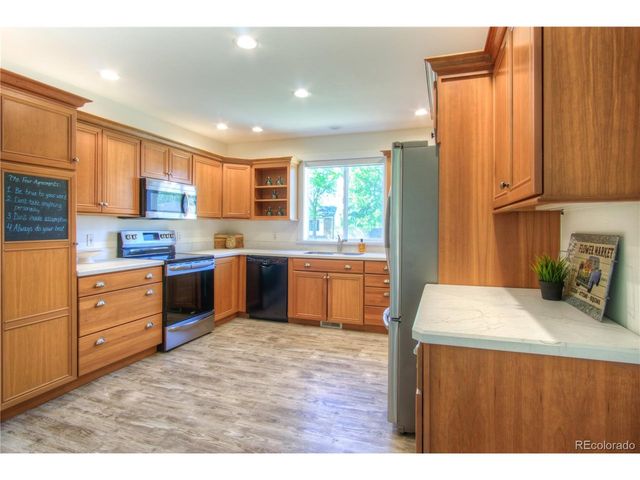 8707 W Glasgow Pl, Littleton, CO 80128