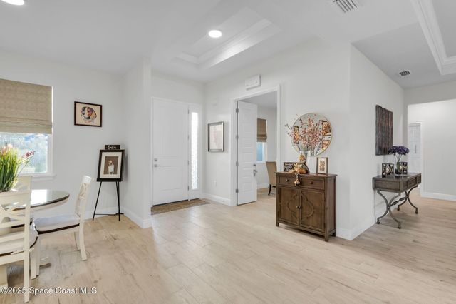 2762 Flintstone Avenue SE, Palm Bay, FL 32909