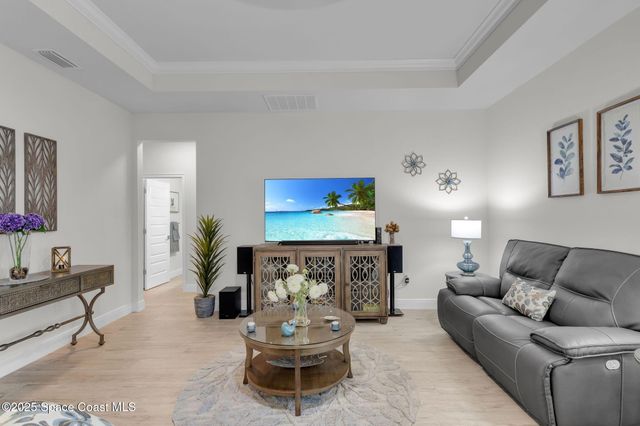 2762 Flintstone Avenue SE, Palm Bay, FL 32909
