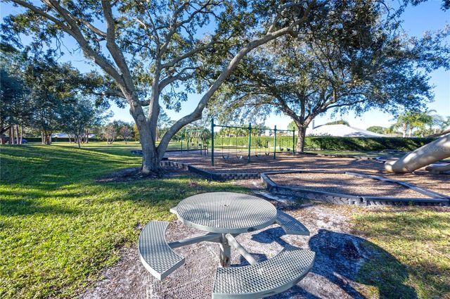 13907 WELLESFORD WAY, Tampa, FL 33624