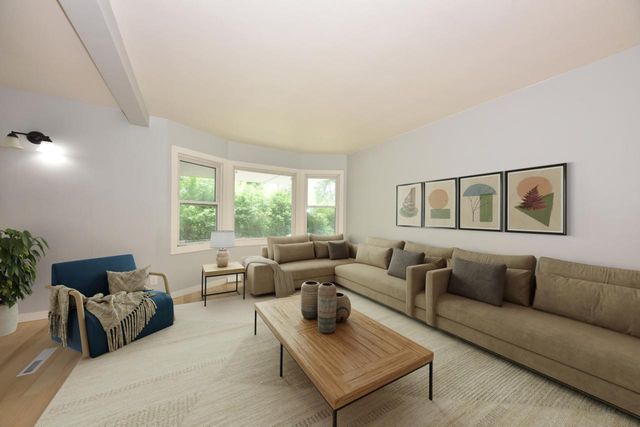2129 N 47th STREET, Milwaukee, WI 53208