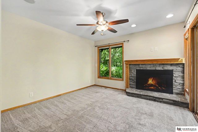 21417 Ridgewood Road, Omaha, NE 68022