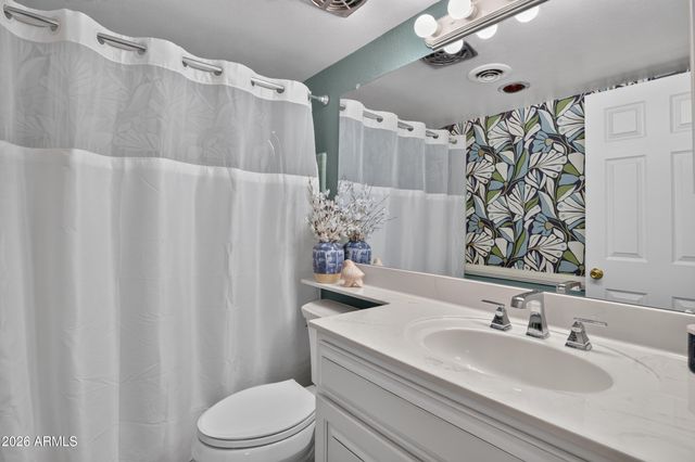 629 S EDGEWATER Drive, Mesa, AZ 85208