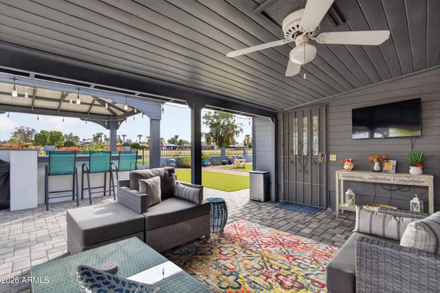 629 S EDGEWATER Drive, Mesa, AZ 85208