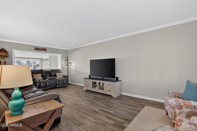 629 S EDGEWATER Drive, Mesa, AZ 85208