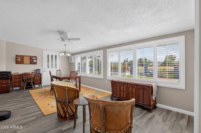 629 S EDGEWATER Drive, Mesa, AZ 85208