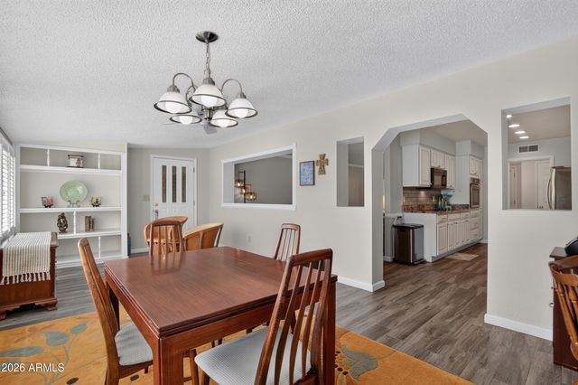 629 S EDGEWATER Drive, Mesa, AZ 85208
