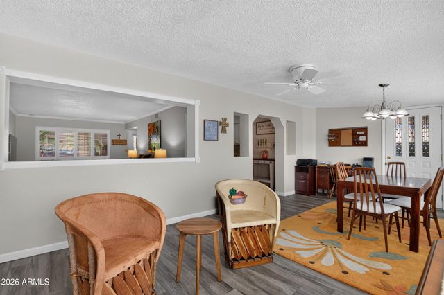 629 S EDGEWATER Drive, Mesa, AZ 85208