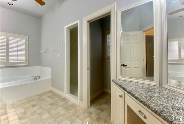 12 Encinoso, San Antonio, TX 78261