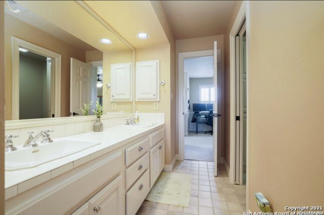 12 Encinoso, San Antonio, TX 78261