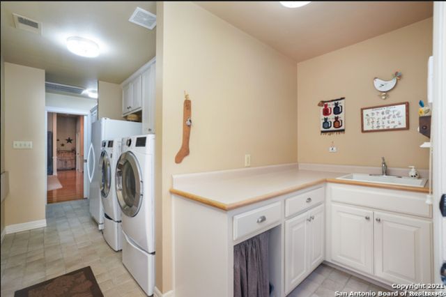 12 Encinoso, San Antonio, TX 78261